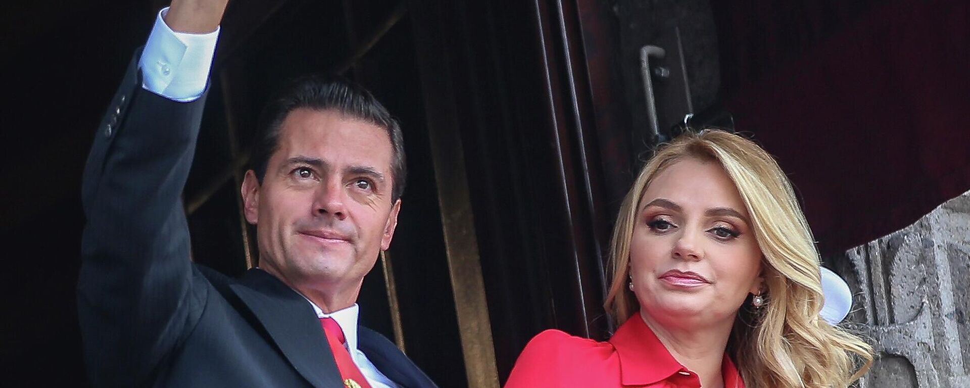 Enrique Peña Nieto, expresidente de México, y la actriz Angélica Rivera, su exesposa - Sputnik Mundo, 1920, 11.05.2022