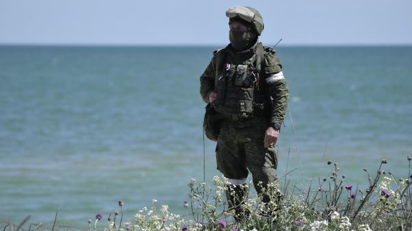 Un militar ruso en Ucrania Un militar ruso en Ucrania - Sputnik Mundo