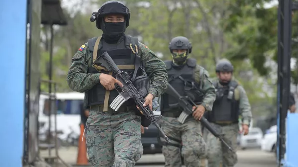 Militares ecuatorianos - Sputnik Mundo