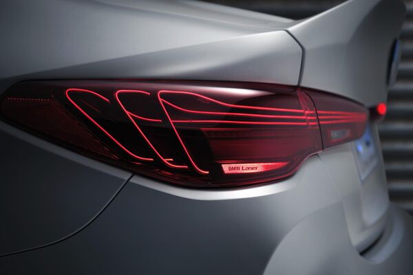 2023 BMW M4 CSL - Sputnik Mundo