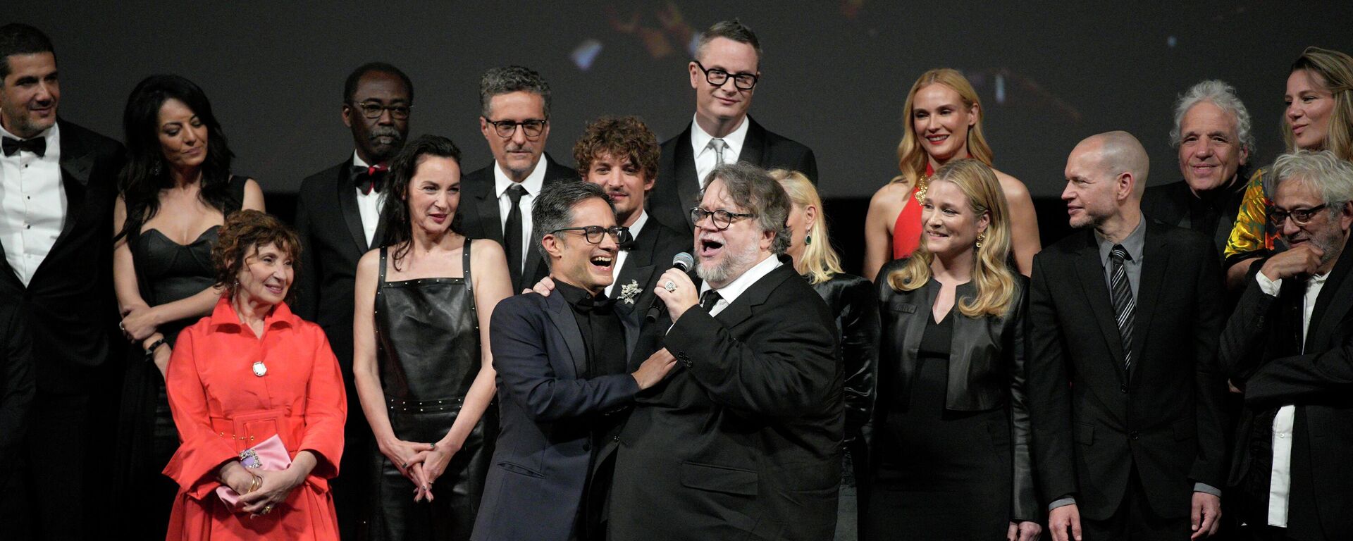 Gael García Bernal y Guillermo del Toro, cineastas mexicanos. - Sputnik Mundo, 1920, 24.05.2022