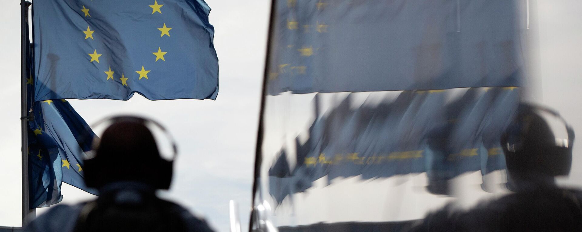 La bandera de la Comisión Europea - Sputnik Mundo, 1920, 08.06.2022