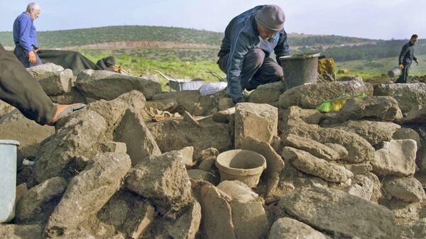  Los restos de una granja de 2.100 años de antigüedad encontrados en Israel - Sputnik Mundo