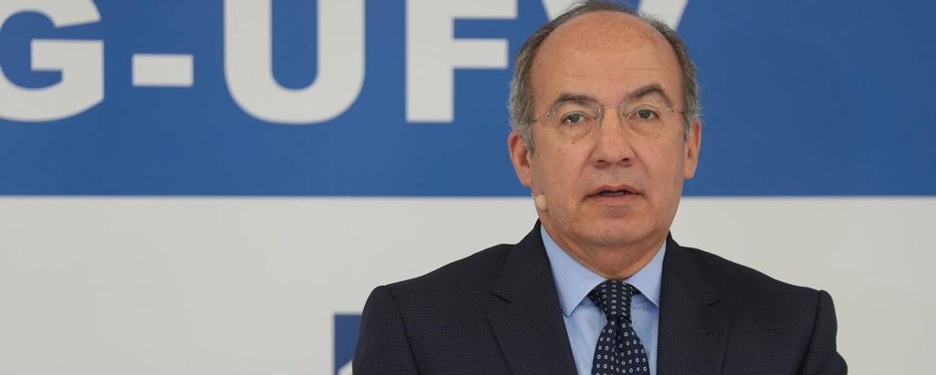 El expresidente de México, Felipe Calderón, durante un evento del Instituto Atlántico de Gobierno, en España - Sputnik Mundo, 1920, 17.10.2024