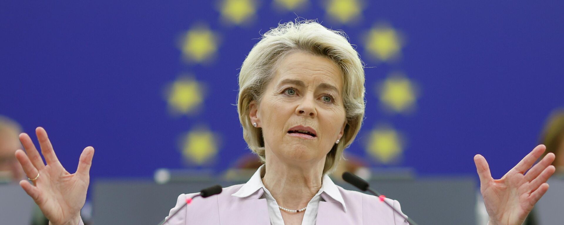 Ursula Von der Leyen,  la jefa de la Comisión Europea (CE) - Sputnik Mundo, 1920, 10.08.2022