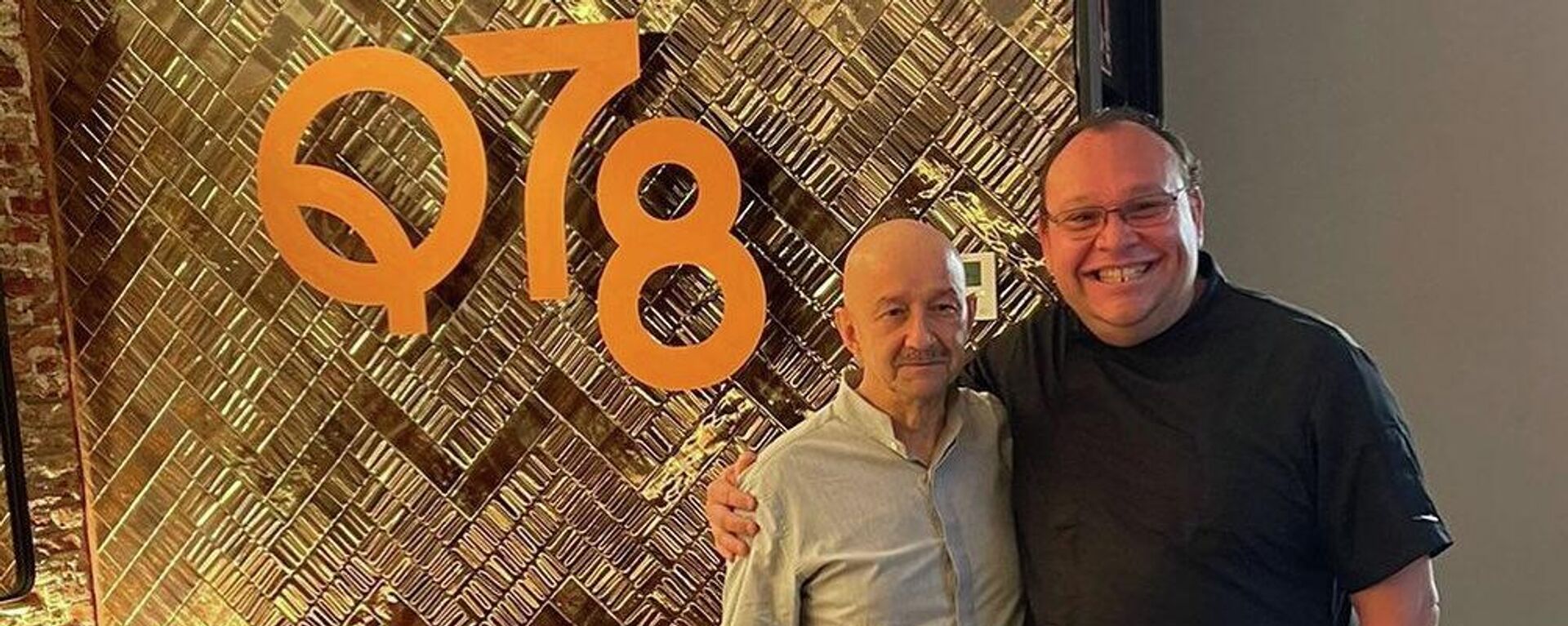 Carlos Salinas de Gortari, expresidente mexicano, con el chef Pedro Evia - Sputnik Mundo, 1920, 11.06.2022