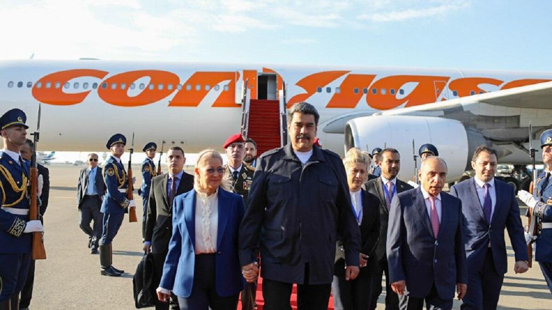 Llegada del presidente venezolano, Nicolás Maduro, a Azerbaiyán Llegada del presidente venezolano, Nicolás Maduro, a Azerbaiyán - Sputnik Mundo, 1920, 16.06.2022