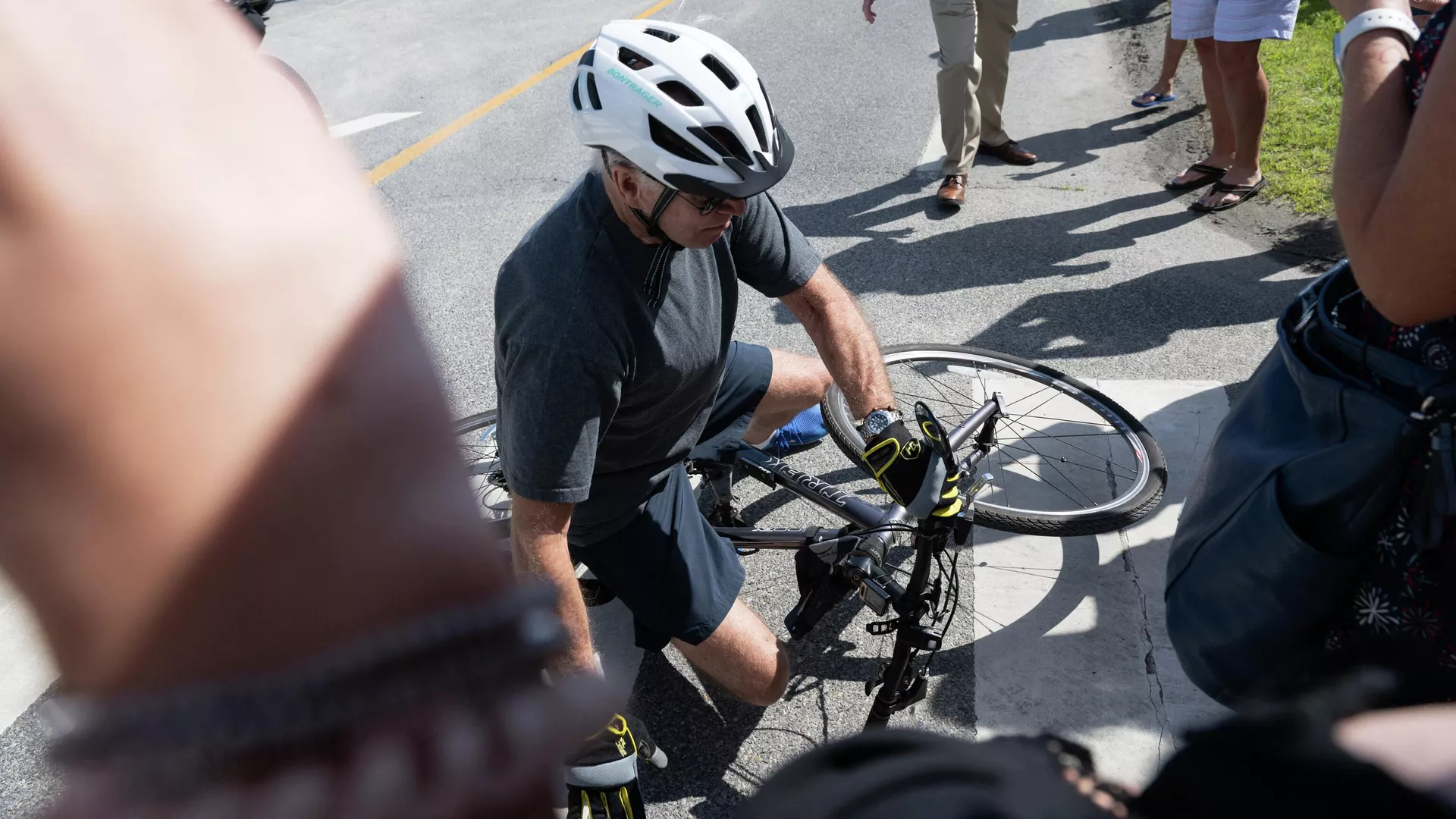 Joe Biden, presidente de EEUU, antes de caer en Delaware, el 18 de junio del 2022