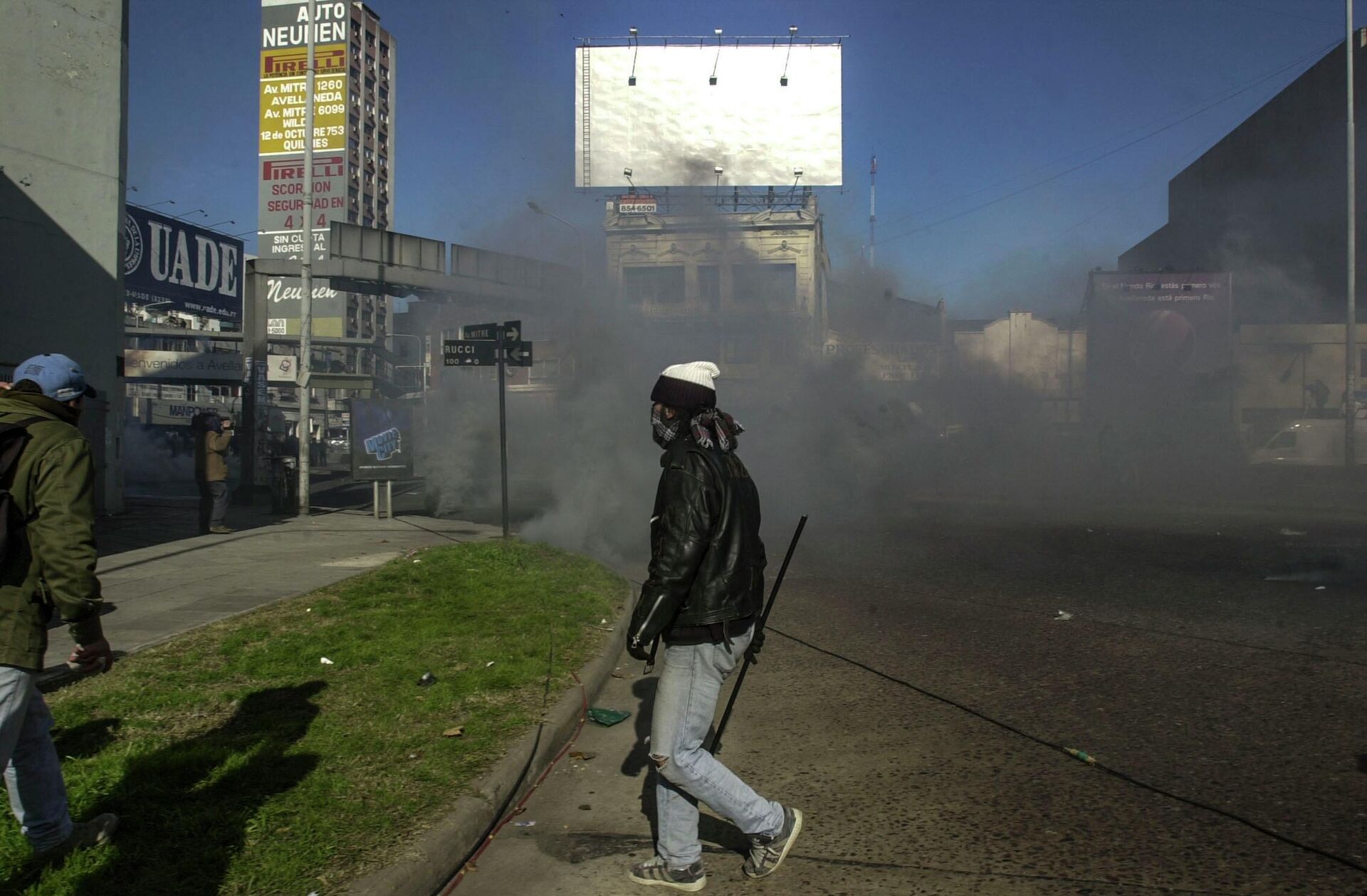 Darío Santillán (gorra blanca), en los alrededores del Puente Pueyrredón. Avellaneda, provincia de Buenos Aires. 26/06/2002 - Sputnik Mundo, 1920, 24.06.2022