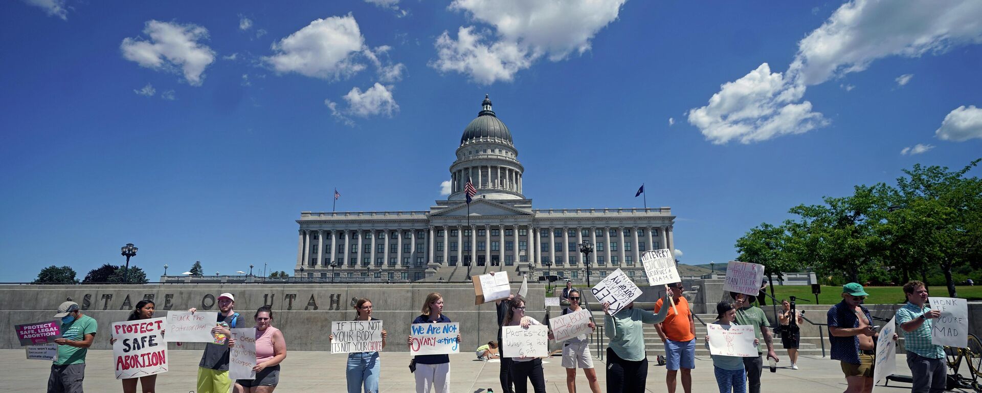 Protestas contra la decisión de la Corte Suprema de EEUU de revocar derecho constitucional al aborto - Sputnik Mundo, 1920, 25.06.2022