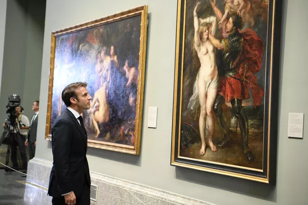El presidente francés Emmanuel Macron en el Museo del Prado de Madrid. El presidente francés Emmanuel Macron en el Museo del Prado de Madrid. - Sputnik Mundo
