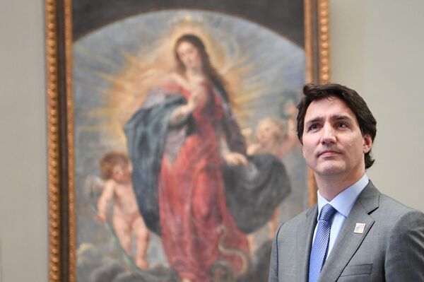 La 36 cumbre de la OTAN se celebró en Madrid con motivo del 40 aniversario de la adhesión de España a la Alianza del Atlántico Norte, el 30 de mayo de 1982.En la foto: el primer ministro canadiense Justin Trudeau en el Museo del Prado de Madrid. - Sputnik Mundo