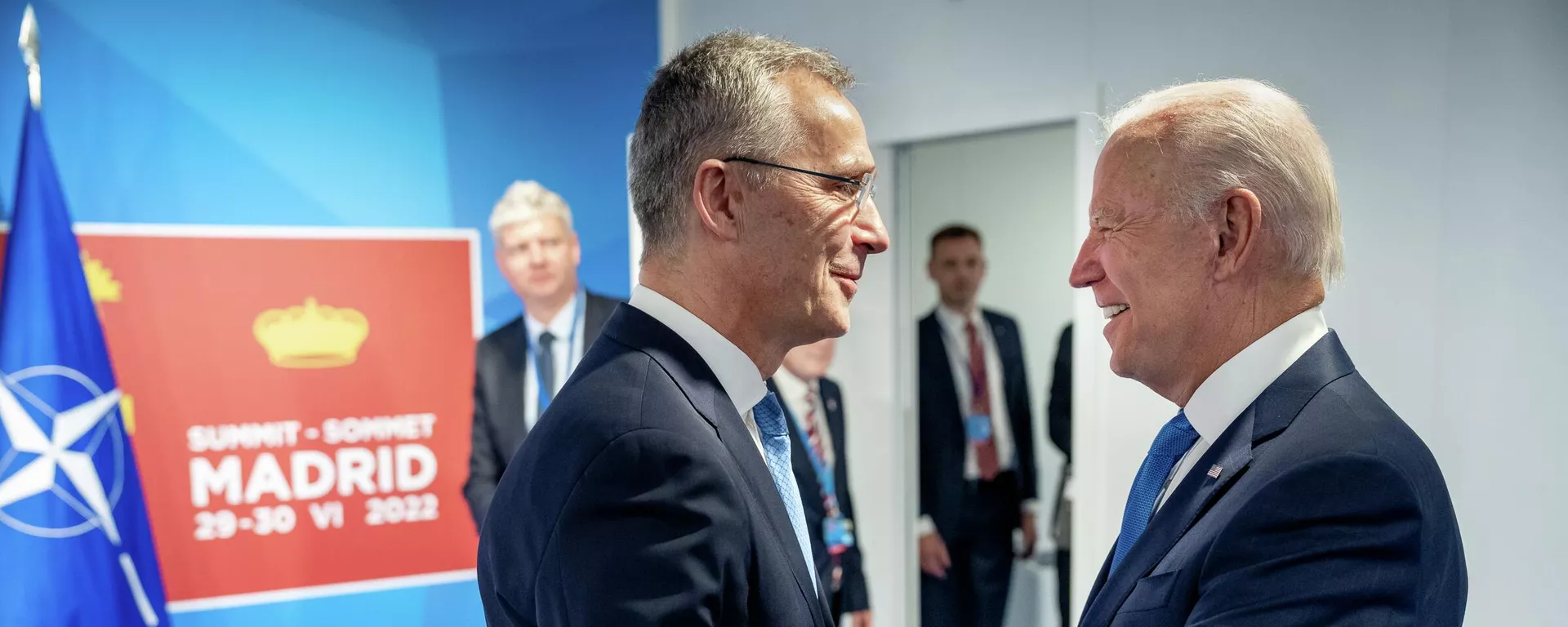El secretario general de la OTAN, Jens Stoltenberg, con el presidente de EEUU, Joe Biden El secretario general de la OTAN, Jens Stoltenberg, con el presidente de EEUU, Joe Biden - Sputnik Mundo, 1920, 30.06.2022