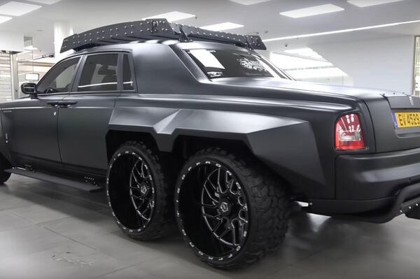 El Rolls-Royce Phantom 6x6 creado por Alexandre Danton - Sputnik Mundo