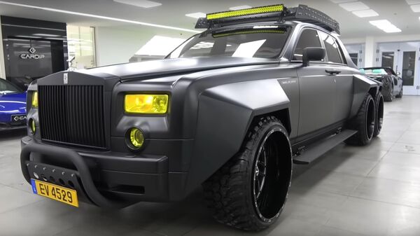 El Rolls-Royce Phantom 6x6 creado por Alexandre Danton - Sputnik Mundo