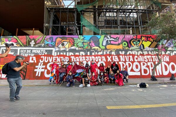 Murales de la Brigada Ramona Parra - Sputnik Mundo