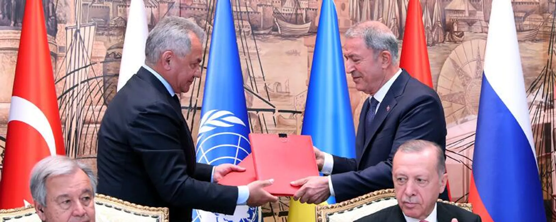 Rusia, Turquía y la ONU firman un pacto alimentario que incluye la exportación de granos ucranianos Rusia, Turquía y la ONU firman un pacto alimentario que incluye la exportación de granos ucranianos - Sputnik Mundo, 1920, 22.07.2022