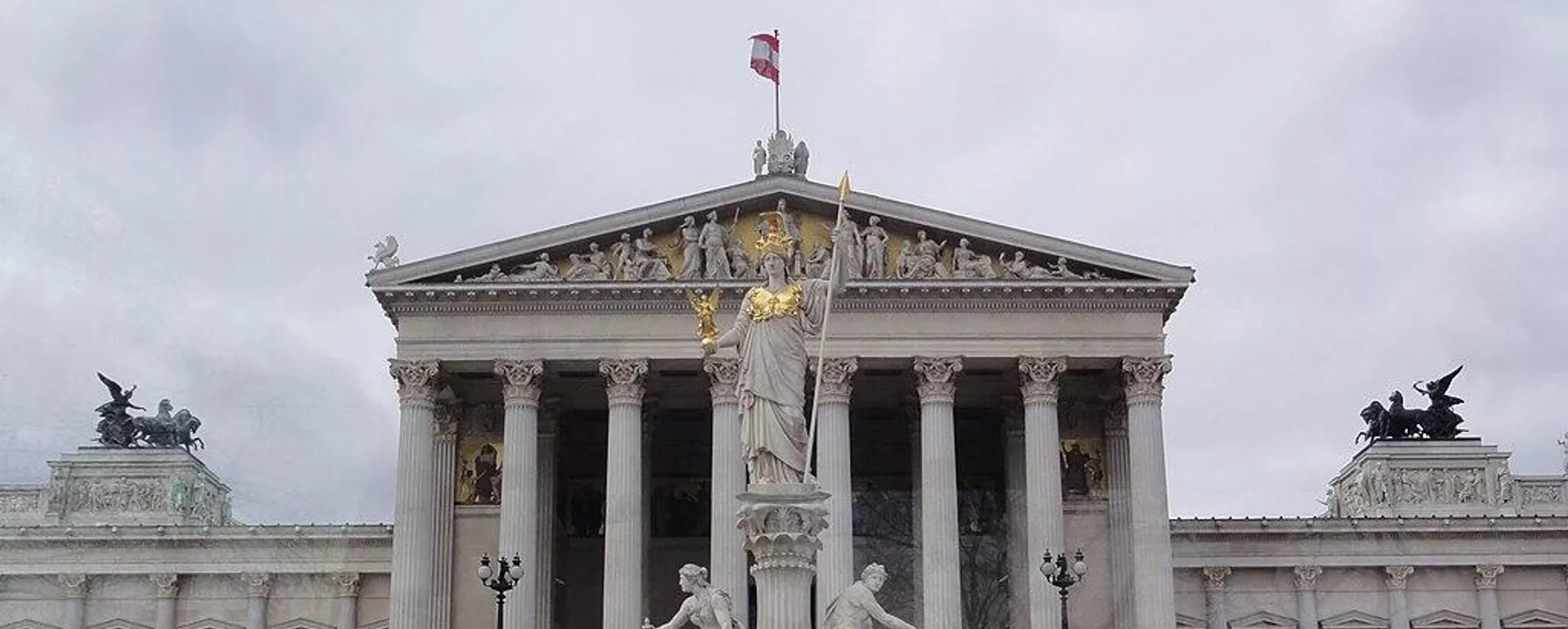 Edificio del Parlamento, en Viena - Sputnik Mundo, 1920, 09.12.2024