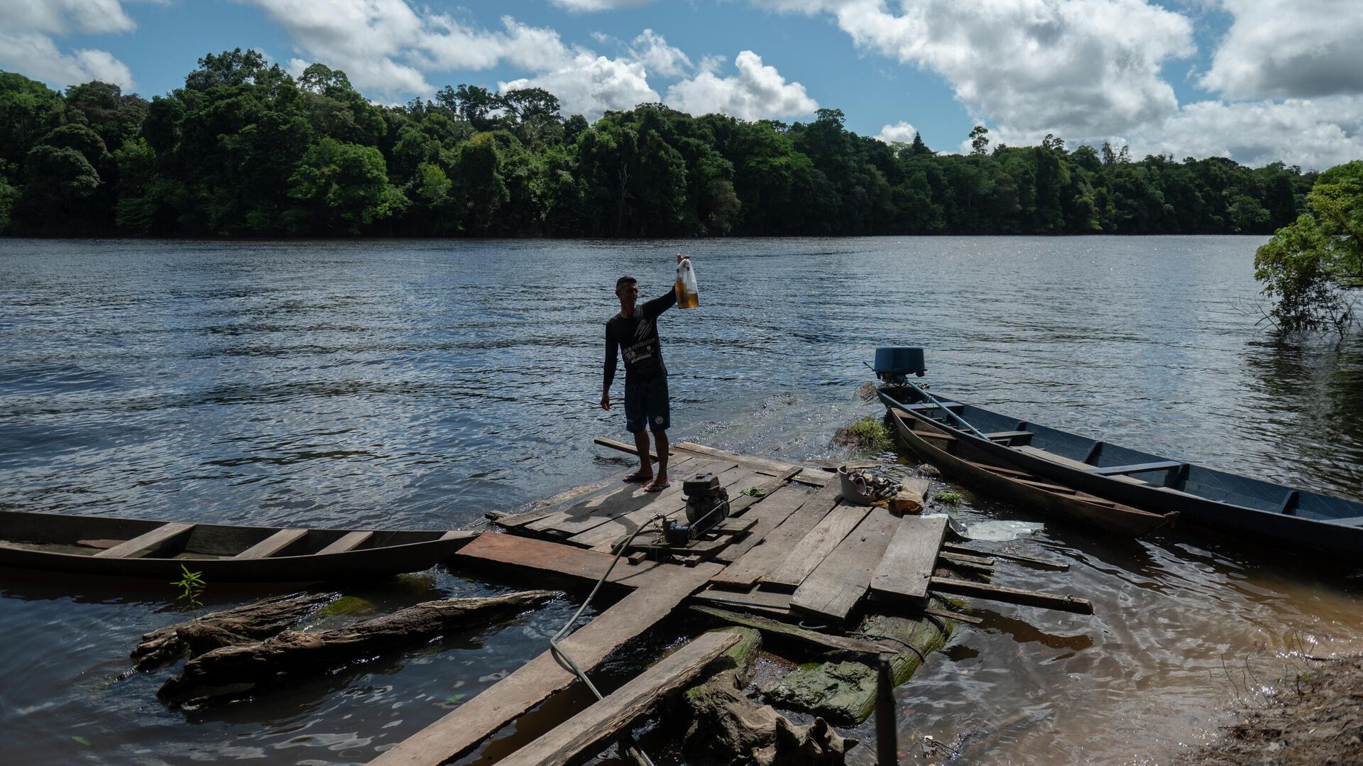 Un río en la Amazonía Un río en la Amazonía - Sputnik Mundo, 1920, 27.07.2022