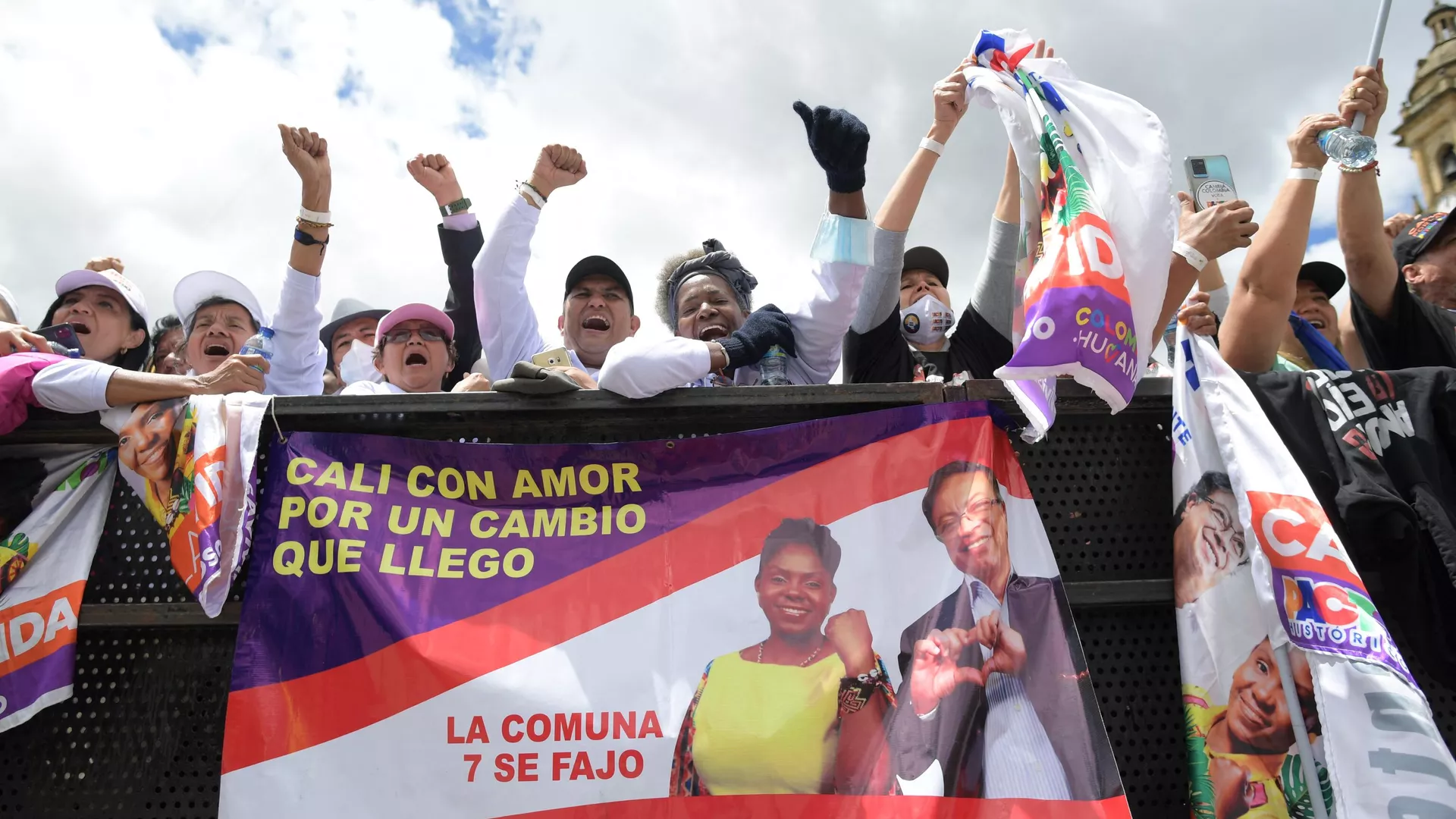 Los partidarios de Gustavo Petro Los partidarios de Gustavo Petro