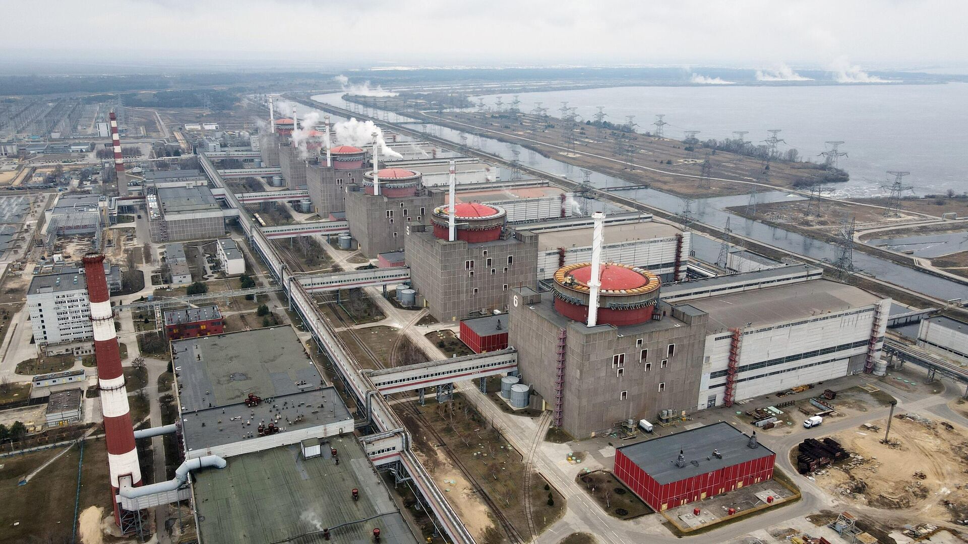 La planta nuclear de Zaporiyia - Sputnik Mundo, 1920, 11.08.2022