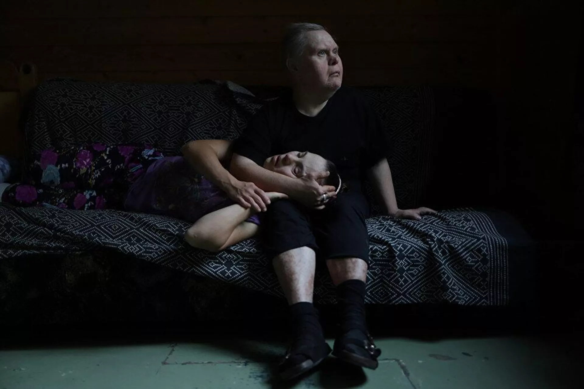 Minya abraza a Natasha, una de sus mejores amigas. Minya abraza a Natasha, una de sus mejores amigas. - Sputnik Mundo, 1920, 12.08.2022