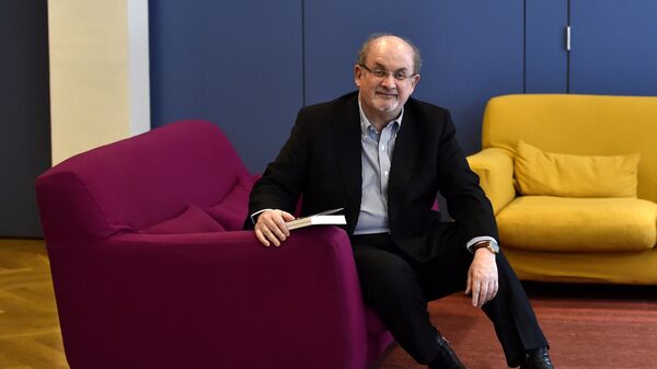 Salman Rushdie - Sputnik Mundo