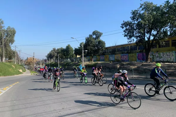 Ciclo-marcha por el Apruebo en Santiago Ciclo-marcha por el Apruebo en Santiago - Sputnik Mundo