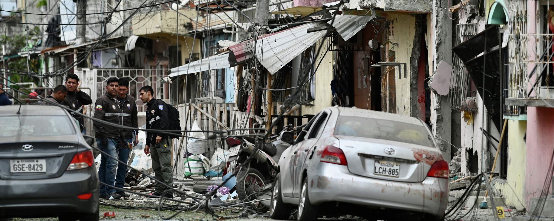 La Policía Nacional de Ecuador en el lugar de la explosión que dejó cinco muertos y 20 heridos en Guayaquil - Sputnik Mundo, 1920, 14.08.2022