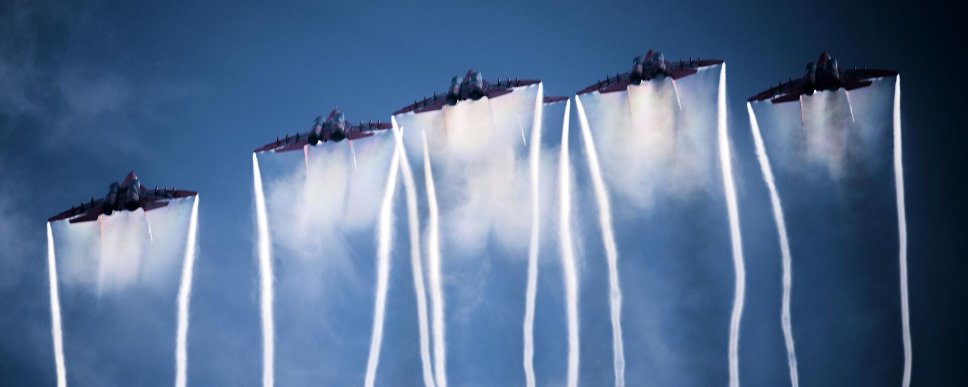 Самолеты МиГ-29УБ из авиационной группы высшего пилотажа Стрижи во время летной программы на открытии международного военно-технического форума Армия-2022 в Кубинке - Sputnik Mundo, 1920, 15.08.2022