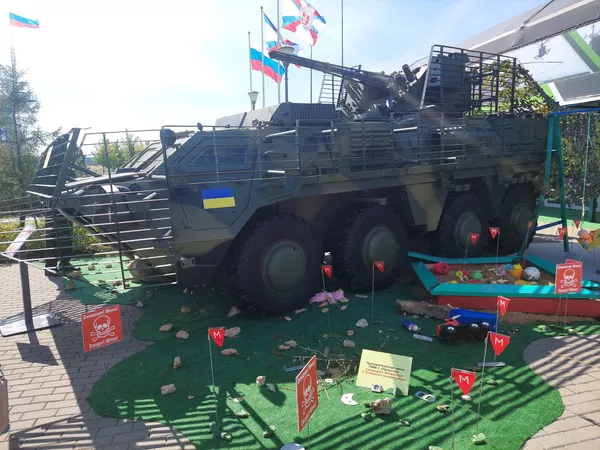 El Foro Army trata no solo de las últimas novedades en la industria militar, sino también de exposiciones especiales, como la recientemente estrenada de trofeos militares obtenidos durante la operación militar especial en Ucrania. El Foro Army trata no solo de las últimas novedades en la industria militar, sino también de exposiciones especiales, como la recientemente estrenada de trofeos militares obtenidos durante la operación militar especial en Ucrania. - Sputnik Mundo