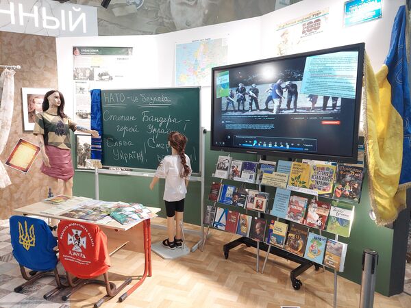 De momento, la exposición está abierta solo a las delegaciones especiales, pero a partir del 20 de agosto estará abierta para el público general que la podrá visitar incluso después de que se termine el Foro Internacional Técnico Militar Army 2022. - Sputnik Mundo