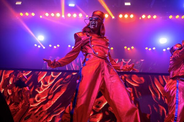 La cantante estadounidense Teyana Taylor durante una actuación en Atlanta, Georgia, dentro de su gira de despedida &#x27;The Last Rose Petal 2...&#x27;. - Sputnik Mundo