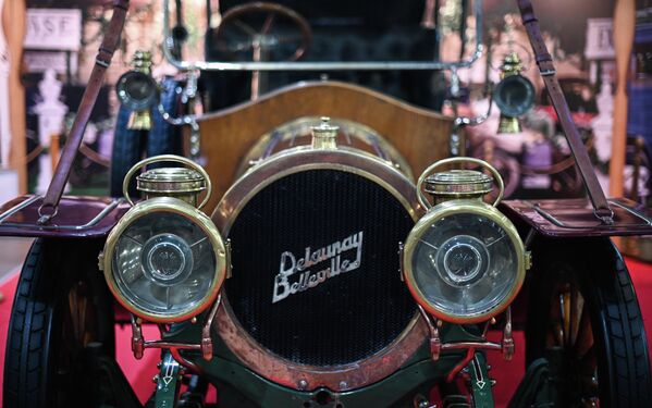 Un Delaunay-Belleville en la exposición de autos clasicos y antiguedades la exposición de autos clásicos y antiguedades Galería Oldtimer 2022 en Moscú. - Sputnik Mundo