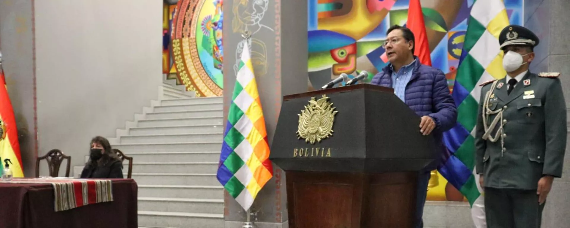 Firma de un Acuerdo Nacional por Justicia, Verdad y Reparacion entre el presidente Luis Arce Catacora y las Víctimas de la Dictadura Militar del Periodo 1964-82 Firma de un Acuerdo Nacional por Justicia, Verdad y Reparacion entre el presidente Luis Arce Catacora y las Víctimas de la Dictadura Militar del Periodo 1964-82 - Sputnik Mundo, 1920, 10.11.2022