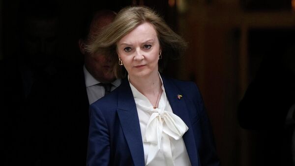 Liz Truss, primera ministra británica - Sputnik Mundo