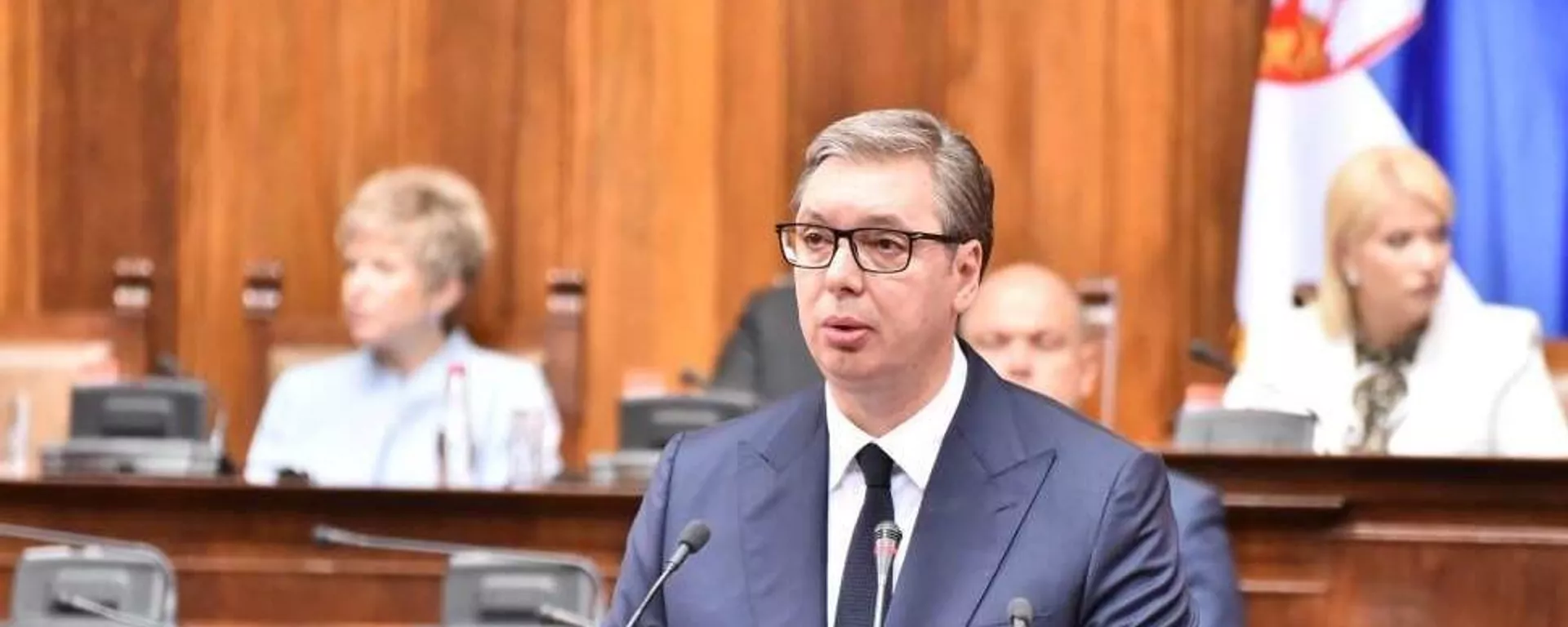 Aleksandar Vucic, el presidente serbio, en una sesión especial de la Asamblea (Parlamento) de Serbia Aleksandar Vucic, el presidente serbio, en una sesión especial de la Asamblea (Parlamento) de Serbia - Sputnik Mundo, 1920, 13.09.2022