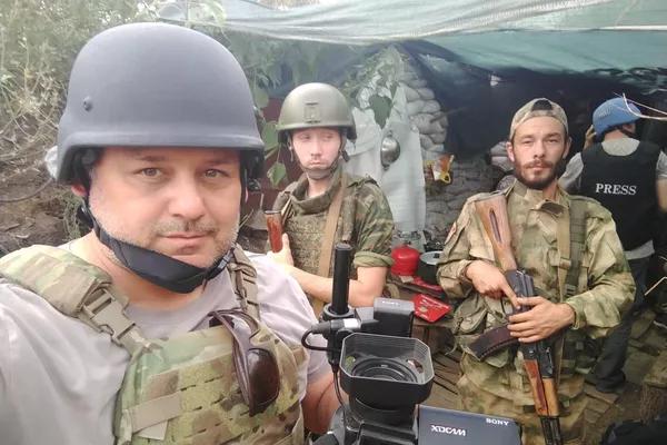 Sebastián Salgado, periodista argentino en Lugansk. Sebastián Salgado, periodista argentino en Lugansk. - Sputnik Mundo