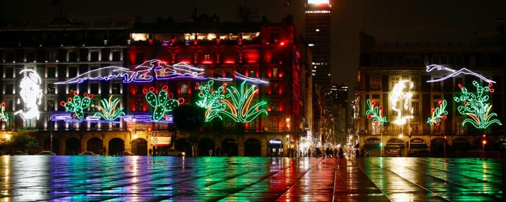 El Zócalo de la Ciudad de México decorado para las fiestas patrias. - Sputnik Mundo, 1920, 15.09.2022