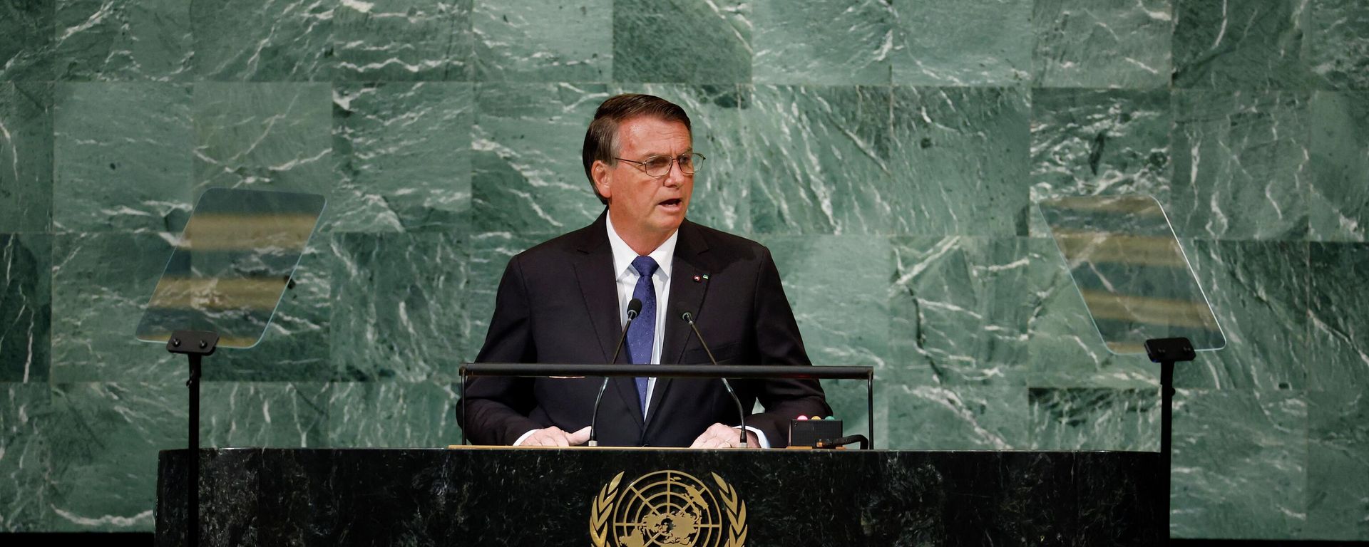 Jair Bolsonaro, el presidente brasileño, en la Asamblea General de las Naciones Unidas Jair Bolsonaro, el presidente brasileño, en la Asamblea General de las Naciones Unidas - Sputnik Mundo, 1920, 20.09.2022
