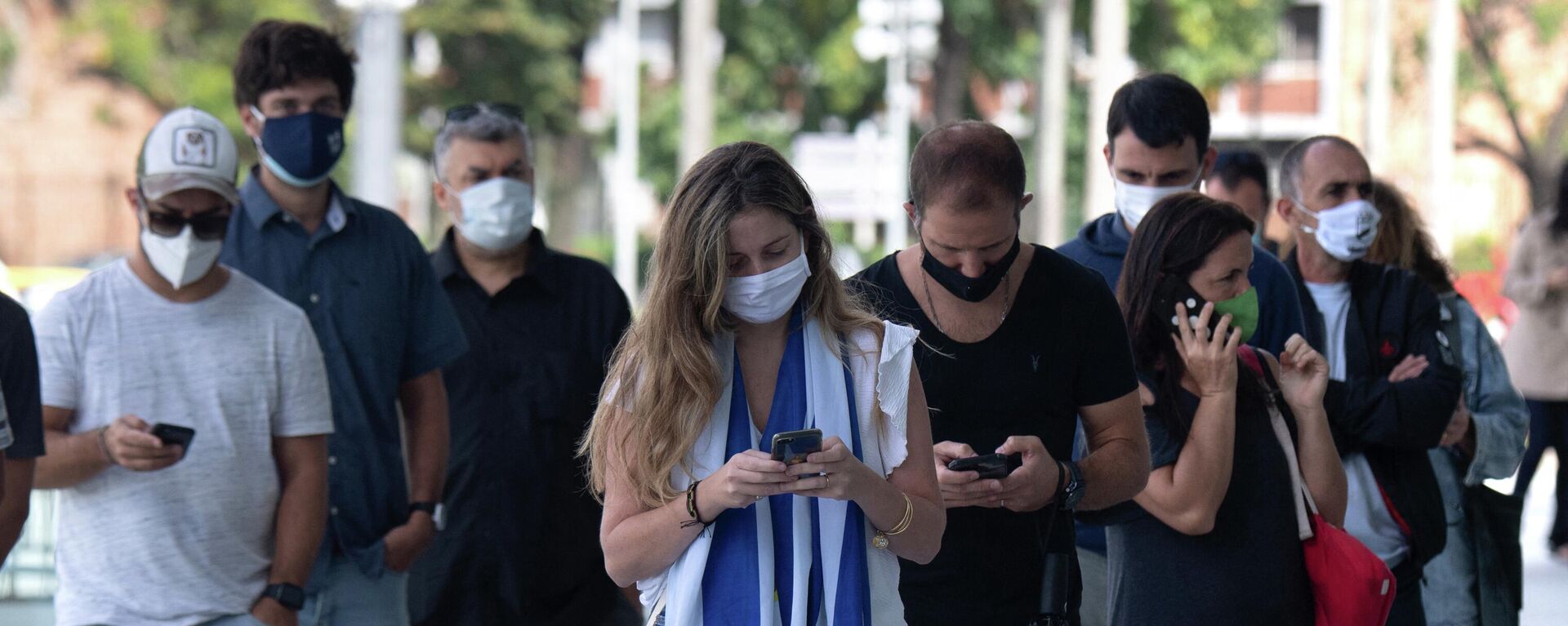 Gente en Uruguay durante la pandemia  - Sputnik Mundo, 1920, 21.09.2022