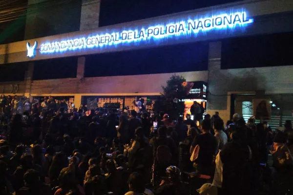 Manifestantes acusan a la Policía ecuatoriana de encubrir asesinato de la abogada Bernal Manifestantes acusan a la Policía ecuatoriana de encubrir asesinato de la abogada Bernal - Sputnik Mundo
