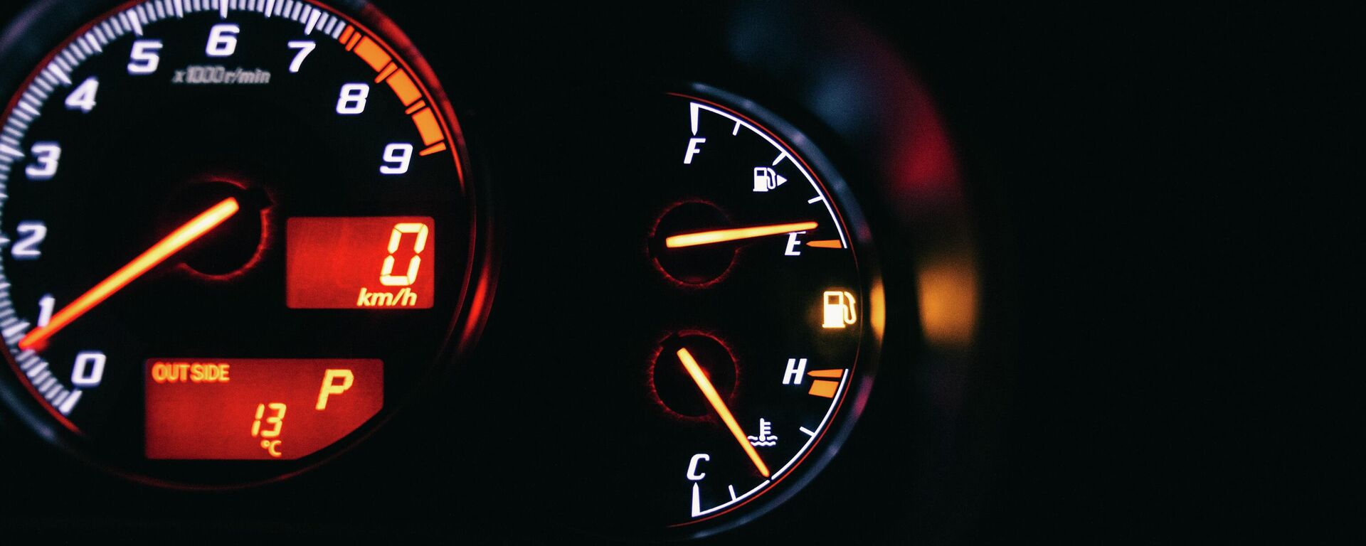 Tablero de un automóvil (imagen referencial) - Sputnik Mundo, 1920, 01.10.2022