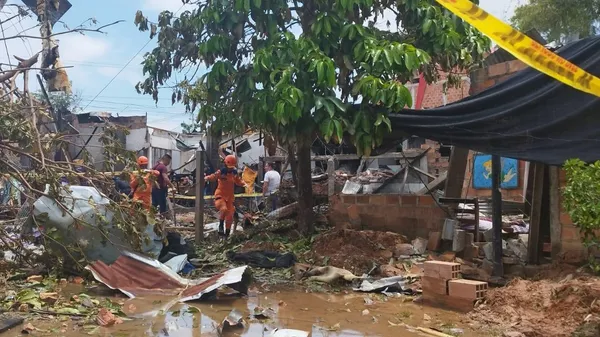 Las consecuencias de una explosión ocurrida en la noche del 1 de octubre en la ciudad colombiana de Barrancabermeja - Sputnik Mundo