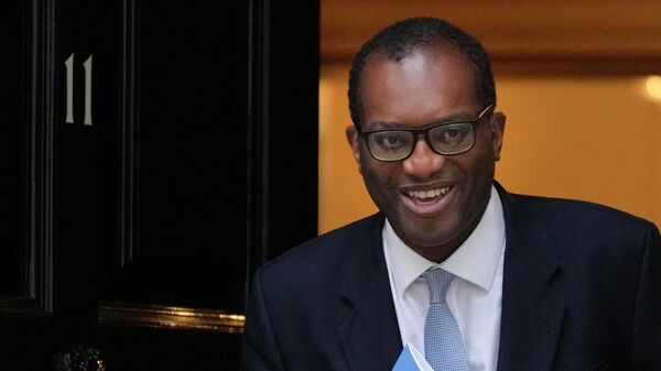 Kwasi Kwarteng, ministro de Hacienda británico - Sputnik Mundo