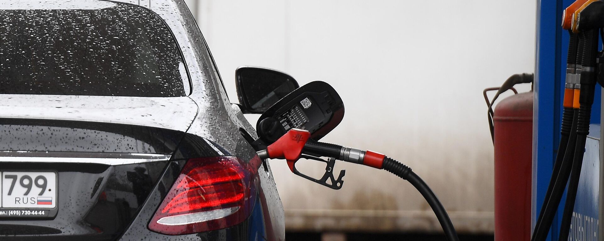 Una gasolinera - Sputnik Mundo, 1920, 25.03.2026