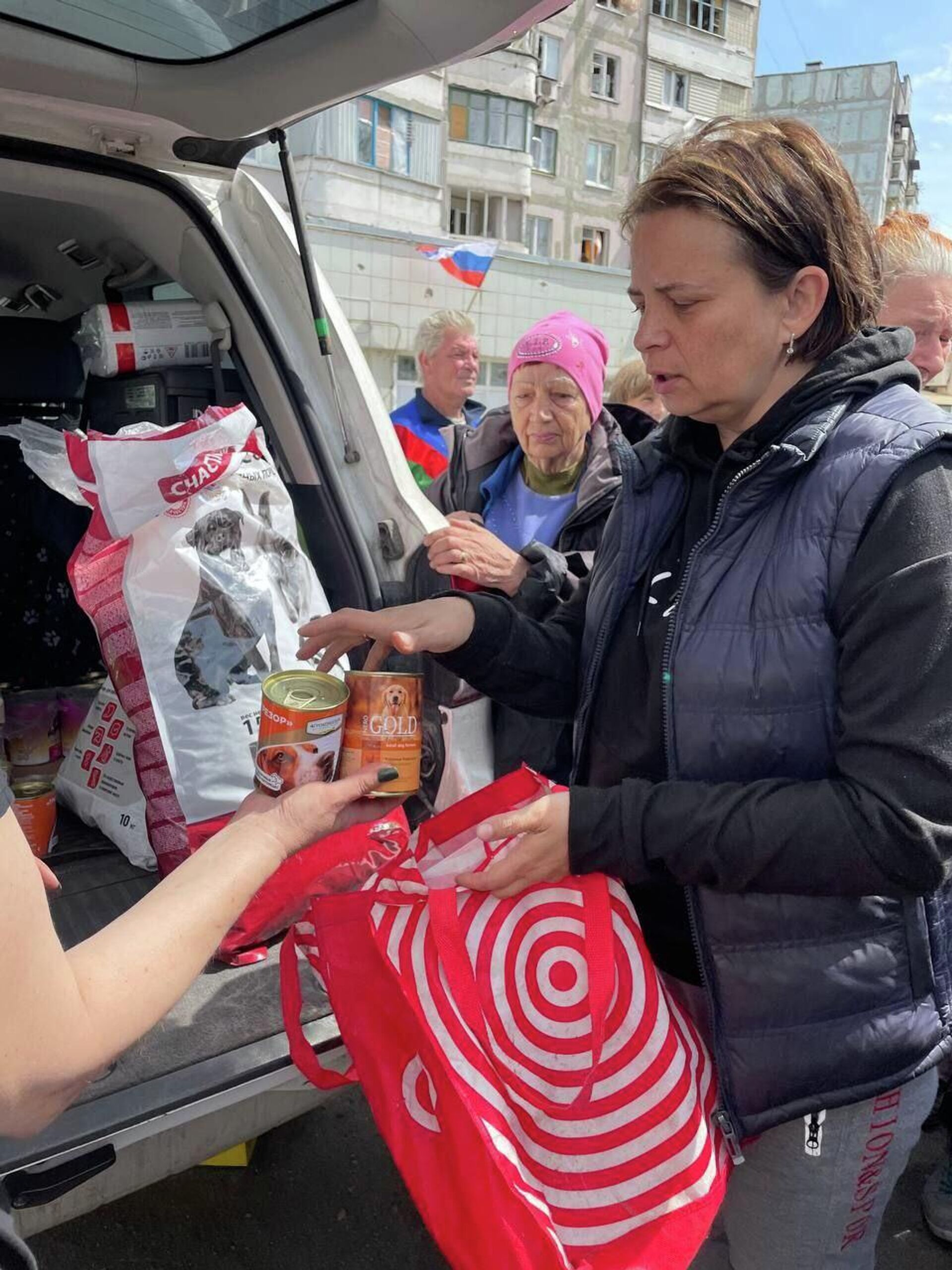 ¿Cómo rescatan a los animales en los territorios liberados de Donbás? - Sputnik Mundo, 1920, 06.10.2022