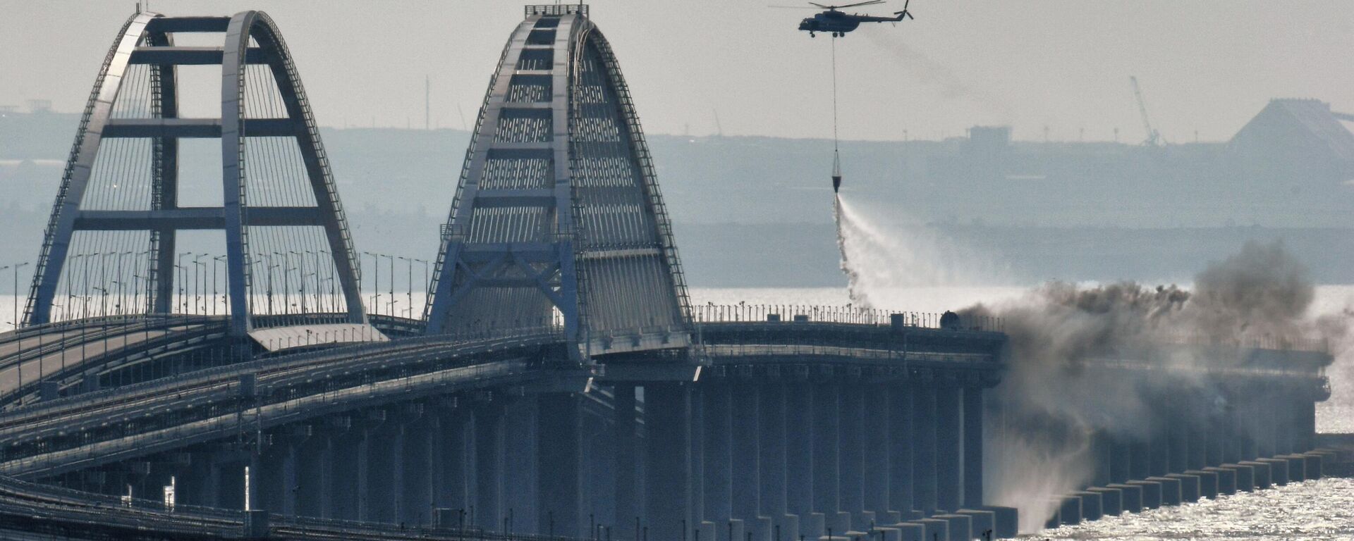 Las consecuencias de la explosión en el puente de Crimea - Sputnik Mundo, 1920, 11.10.2022