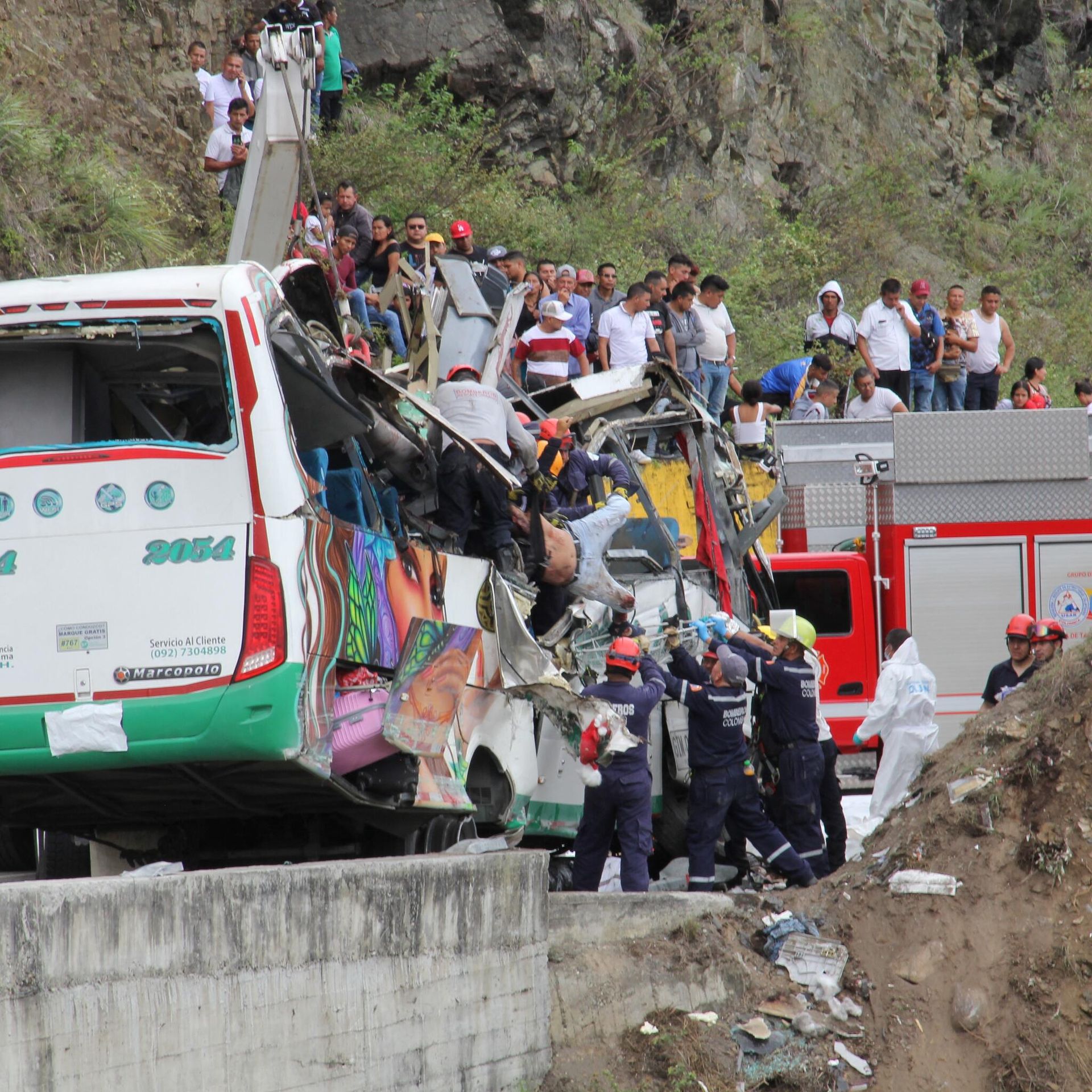 Al menos 20 muertos en un accidente de autobús en el suroeste de ...