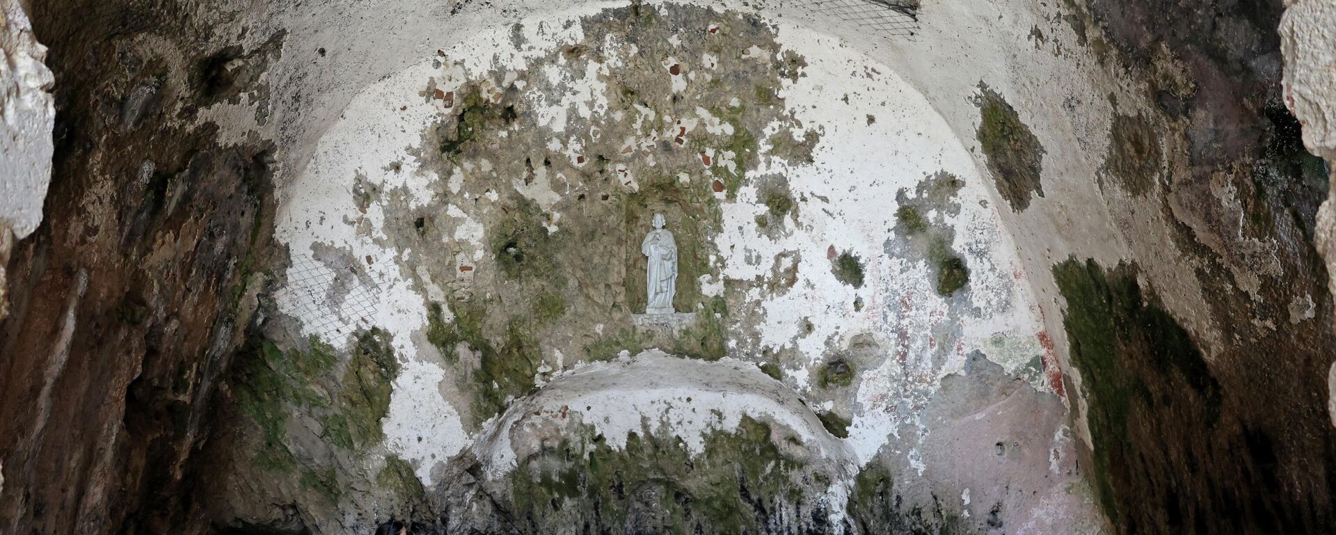 Iglesia de San Pedro en la provincia turca de Hatay, con salida al mar Mediterráneo. - Sputnik Mundo, 1920, 19.10.2022